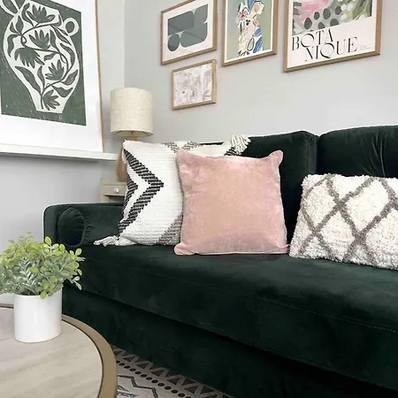 Apartment Eden House - &