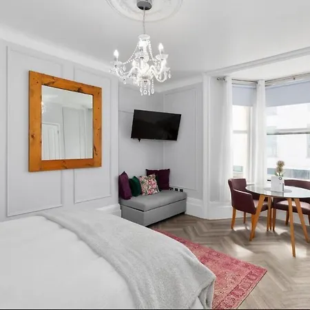 Apartment Eden House - & Saint Helier Jersey