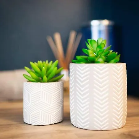 Eden House - & Appartement