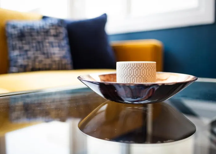 Eden House Apartment *