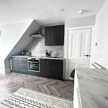 Eden House - & Apartment *