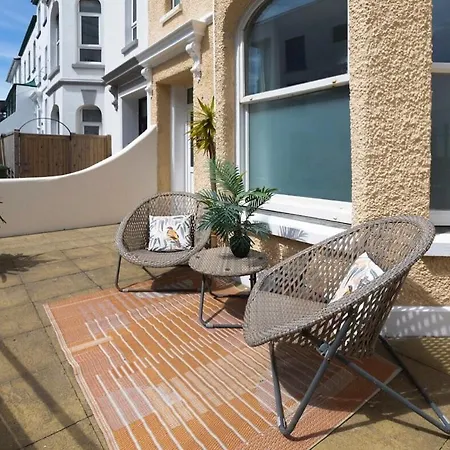 Eden House - & Apartment Saint Helier